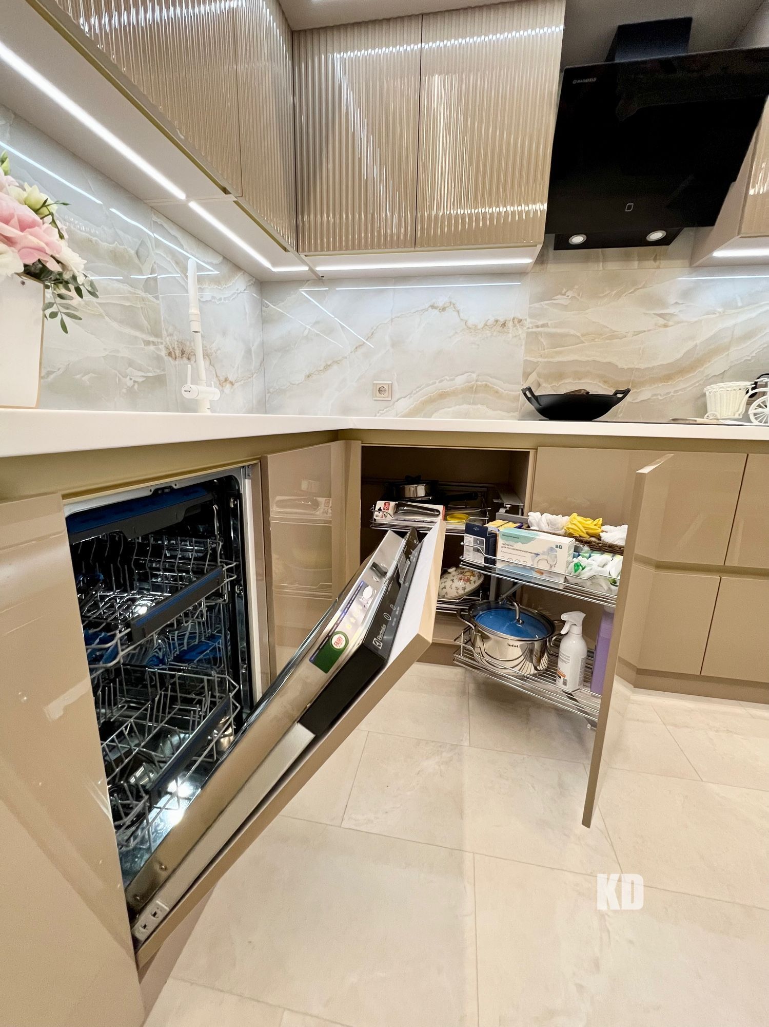 Кухня Pure Form Kitchens Кухня Pure Form Kitchens